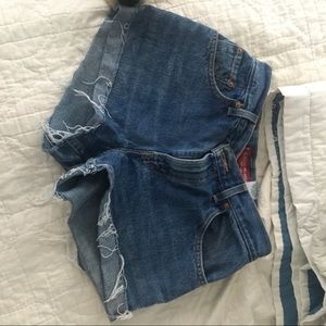 Levi’s Vintage High Rise Cut Off 505 Shorts